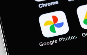 Google Photos برای افزایش عکس های قدیمی شما یک نسخه بزرگ برای میلیون ها نفر است